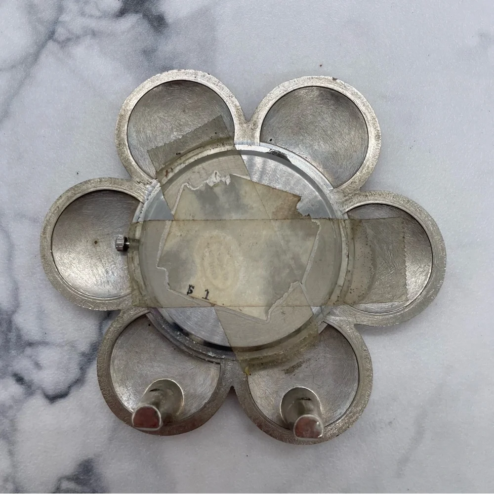 Polini Silver Tone Flower Power Ladybug Desk Clock Untested Needs Battery
